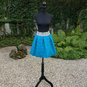 Festive turquoise skirt with structure ❣️